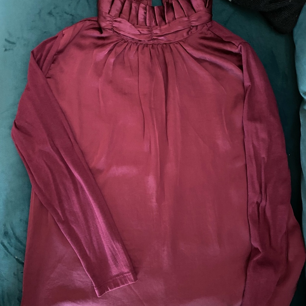 Brand New with Tags Banana Republic Petite Ruffle Mock-Neck top.